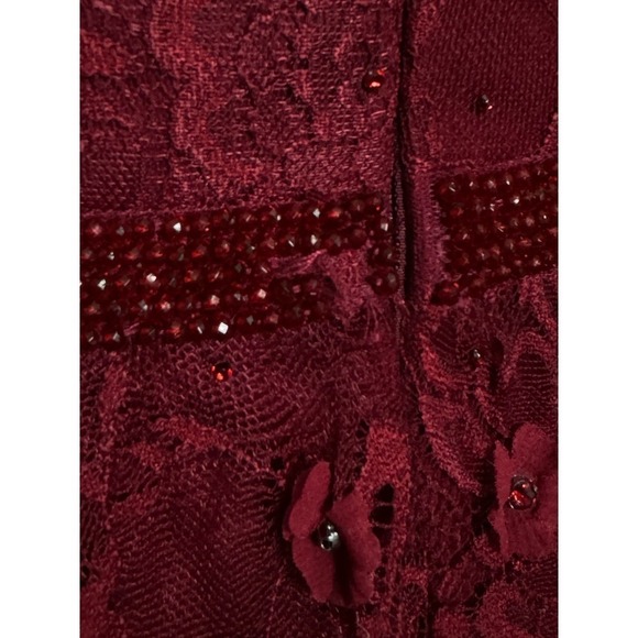 Mac Duggal Gown Dress Tiered Floral Embellished V Neck Deep Red Size 2 - Picture 16 of 16